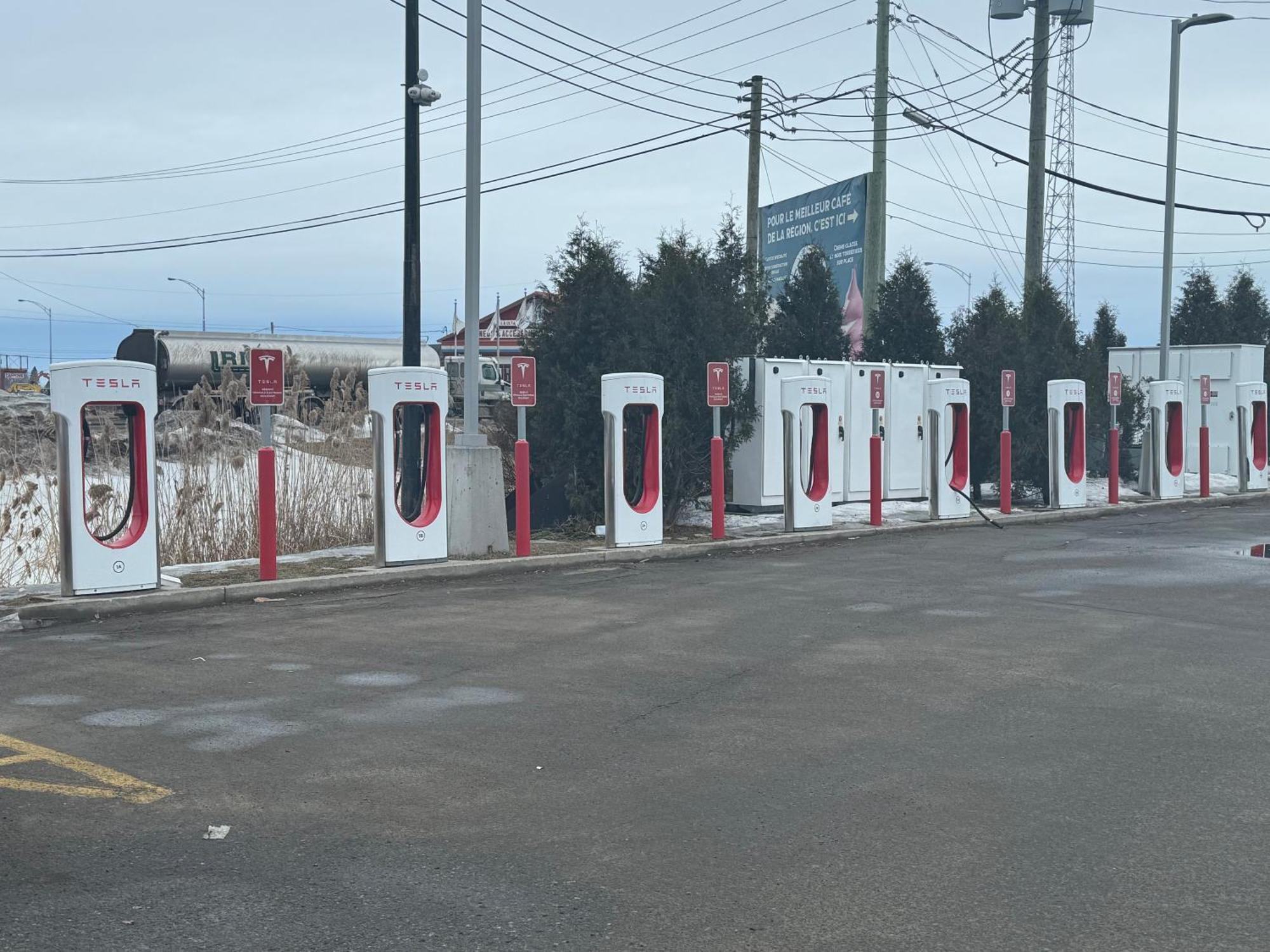 La Porte De La Mauricie Louiseville Luaran gambar